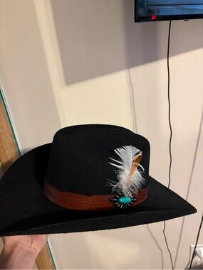 LAINEY WILSON HAT